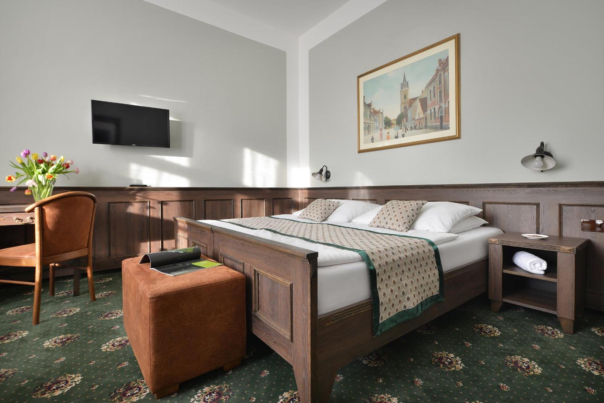 Hluboká nad Vltavou Hotel Podhrad מראה חיצוני תמונה